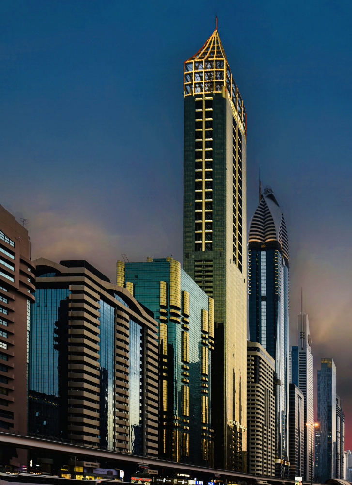 Sonnenuntergang - Dubai von Arnon Orbach