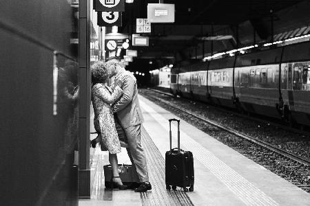 Liebe im Bahnhof
