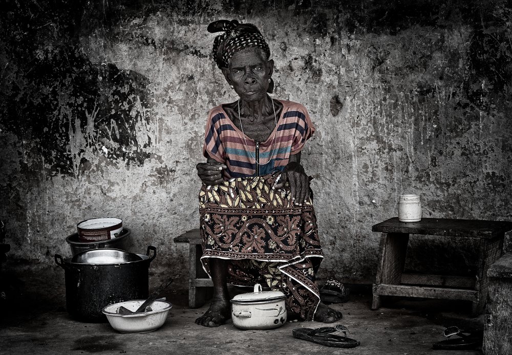 Frau aus Ghana. von Joxe Inazio Kuesta Garmendia