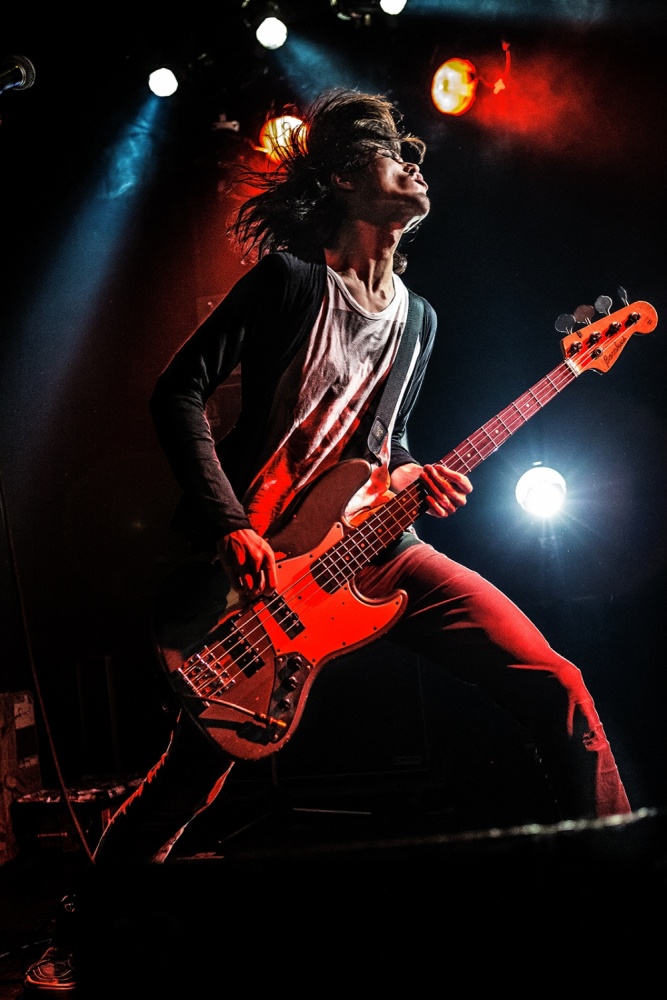 Bassist von Kenji Nakamatsu