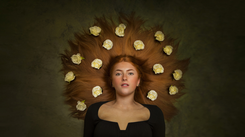 Blumen in meinen Haaren von Kieran O Mahony AIPF