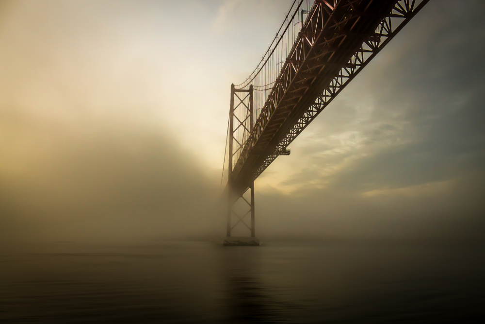 Verblassende Brücke... von Ricardo Mateus
