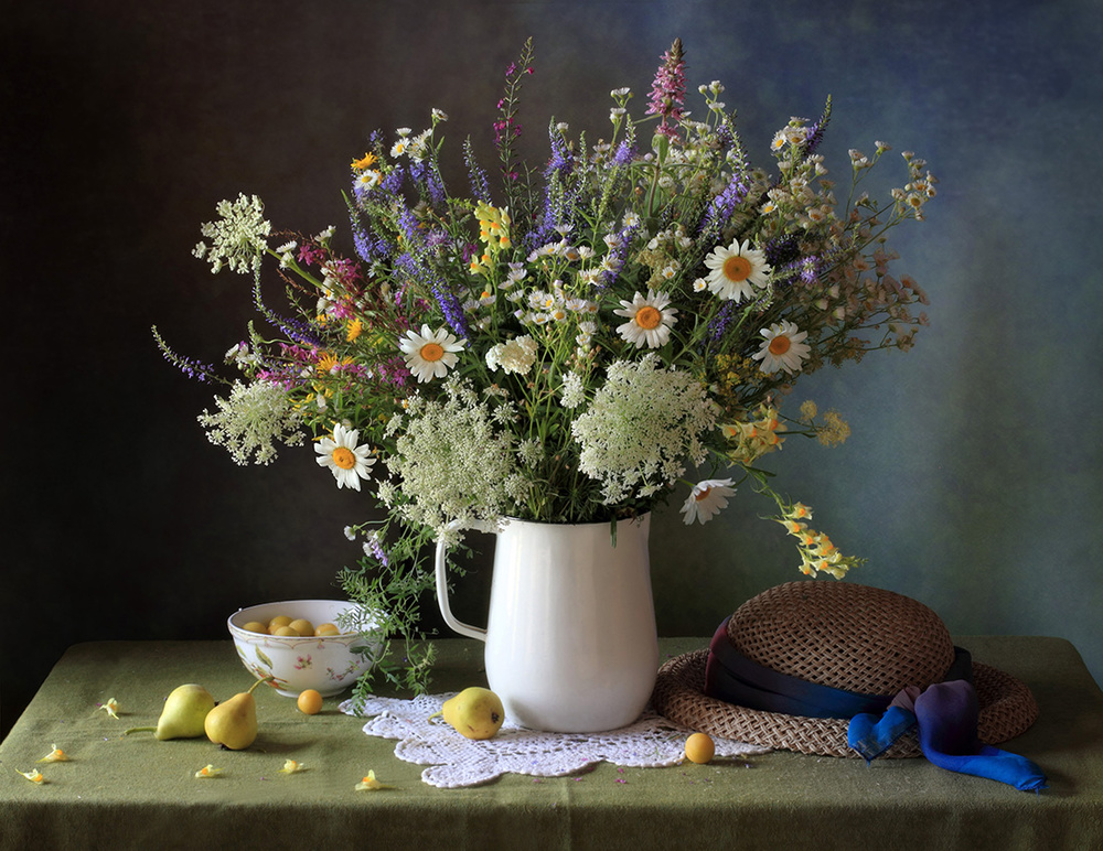 Stillleben mit Wiesenblumen von Tatyana Skorokhod